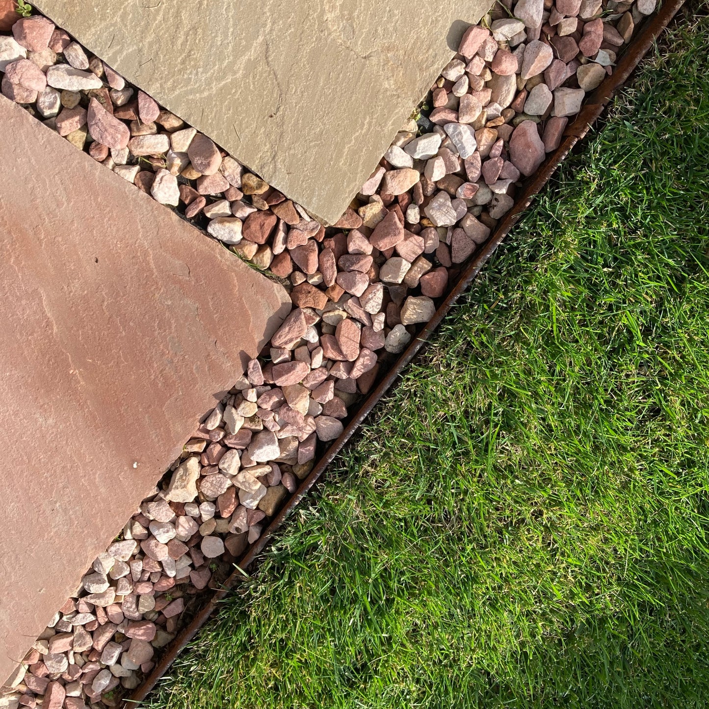 Hammer-In Landscape Edging - Cor-Ten Steel - 4ft Strips - Plus Connector Clips