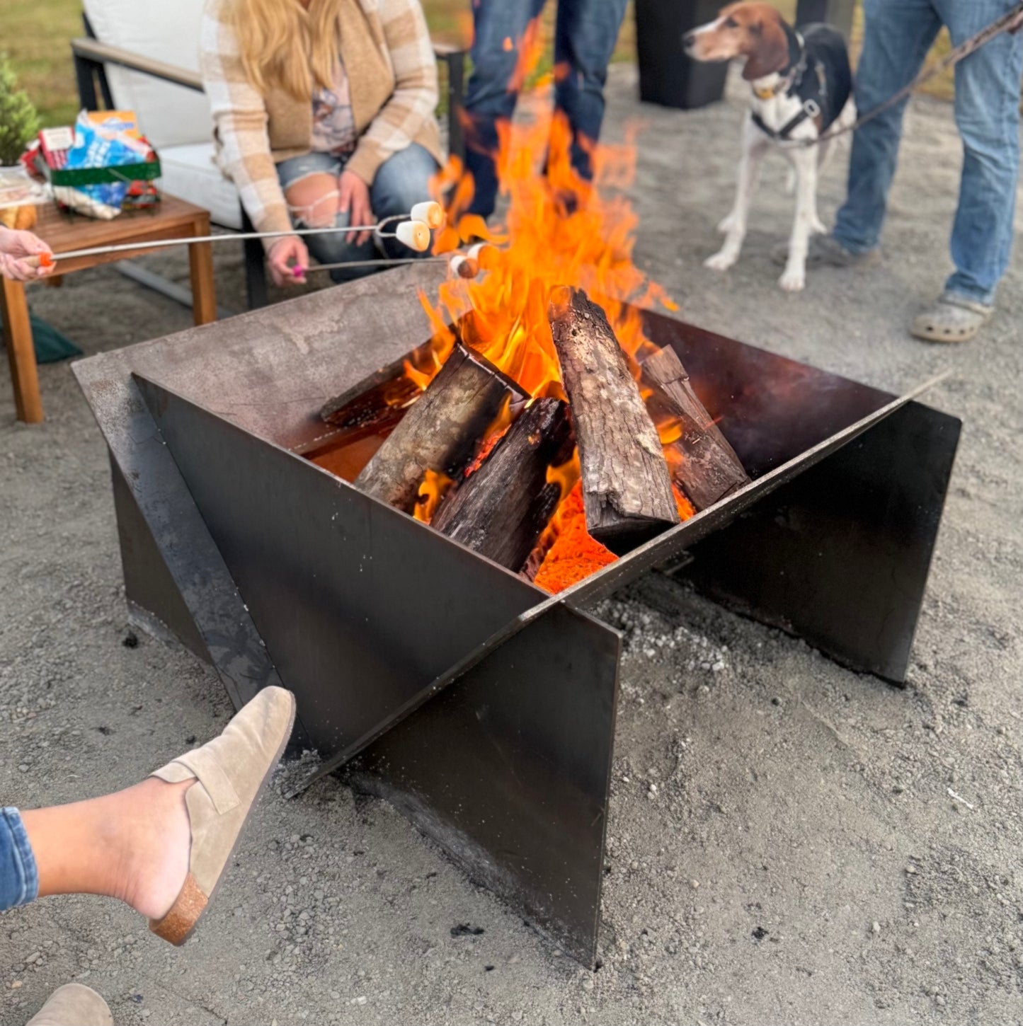 The Edge Right Fire Pit | Modern Steel Design | Precision Built | Long Burning