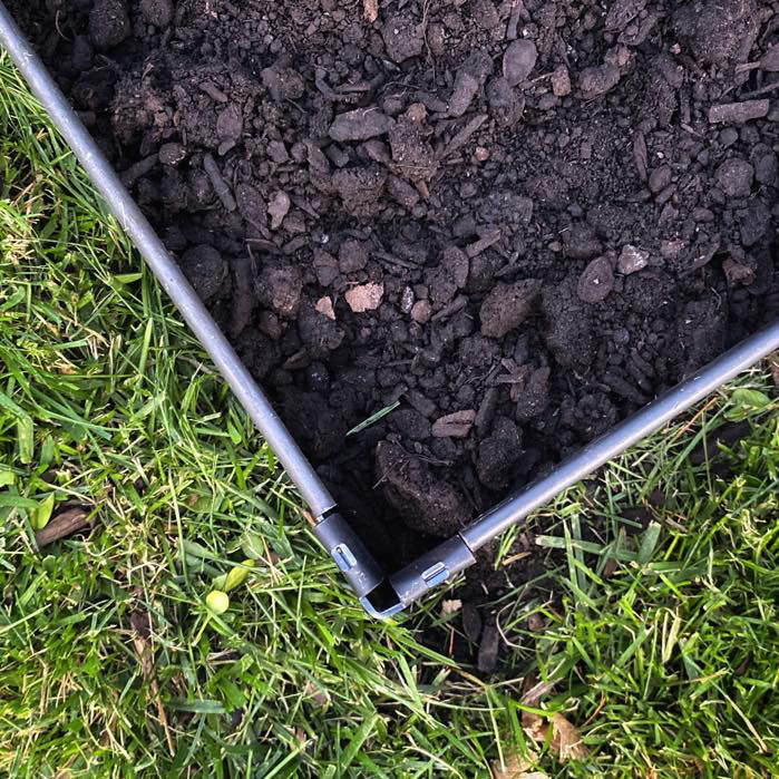 Corner Connector - 14 inch for 14 inch Edging